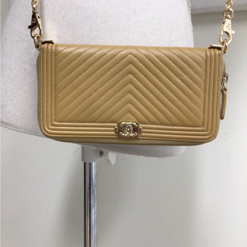 Chanel Authentic Beige Wallet On A Chain